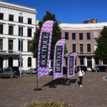 Drapeau plume - Middori- feather PDP